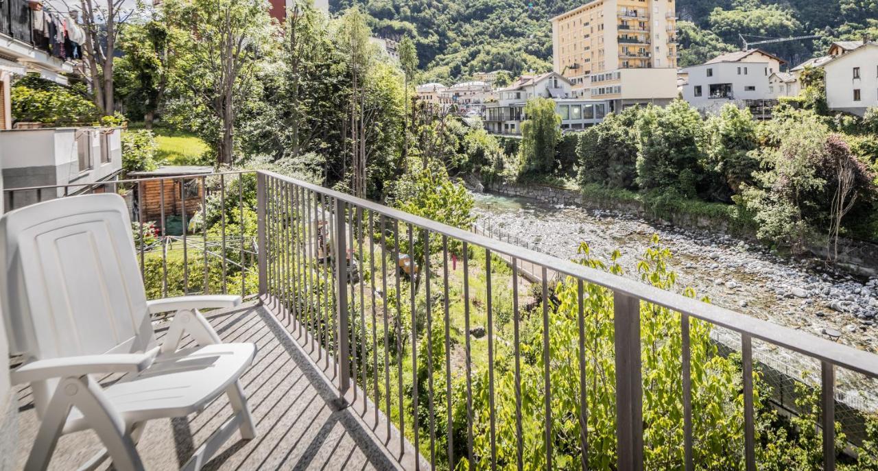 الشقق الفندقية كيافينافي  La Casa Sul Fiume المظهر الخارجي الصورة